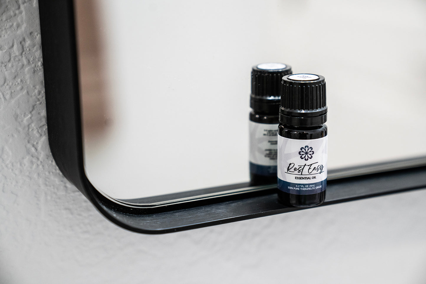 Rest Easy Essential Oil Blend 5 mL – Key to Serenity and Peaceful Nights!