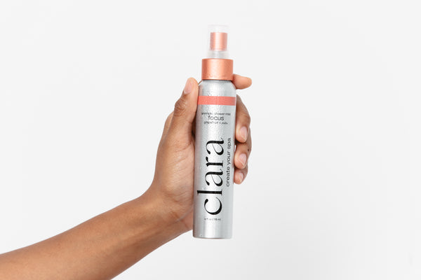 Clara Peach Mango 3.0 oz Shower Spray