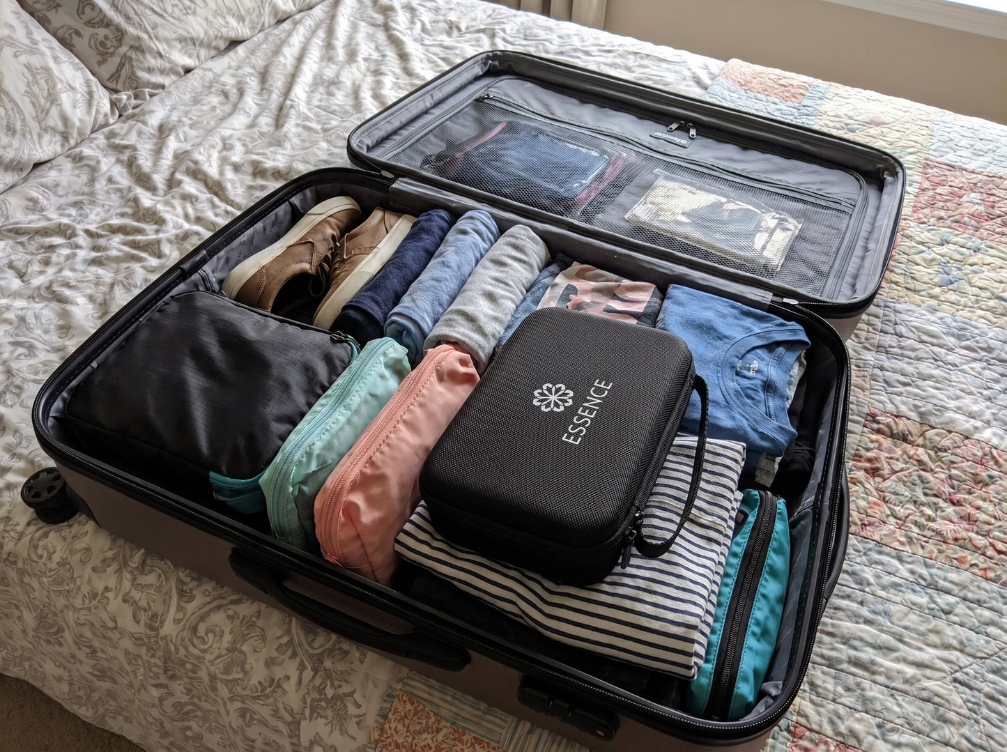 Travel Oil & Ring Carrying Case
