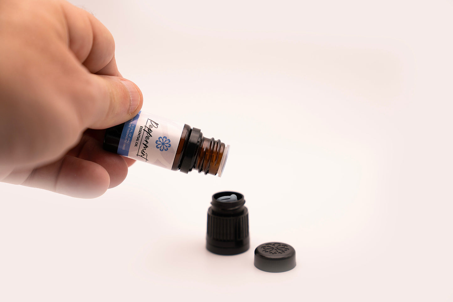 Essence Essential Oil Bottle Top with Built-In Soaking Bay